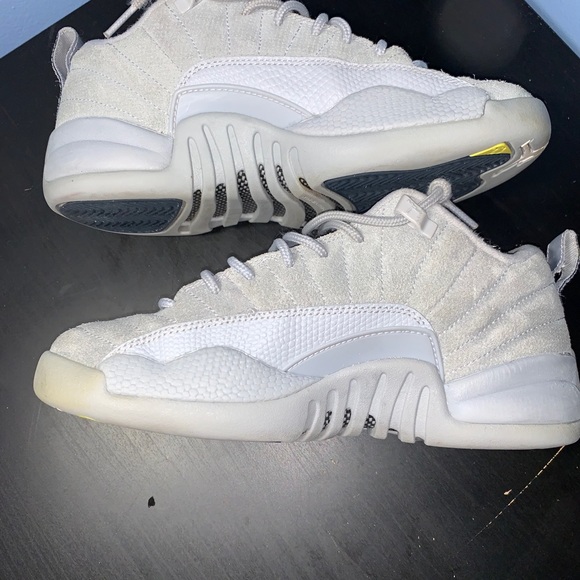 Jordan 12 wolf grey gs - Picture 3 of 7